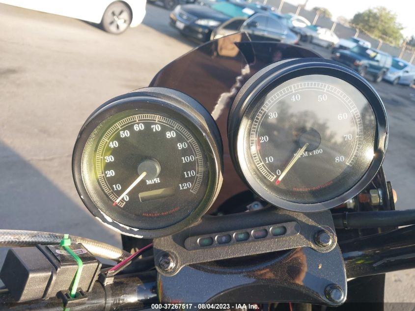 2000 HARLEY-DAVIDSON FXDX 1HD1GJV32YY318559