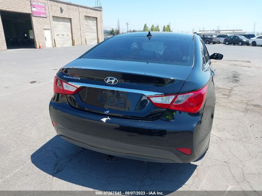 2014 HYUNDAI SONATA GLS - 5NPEB4AC2EH906855