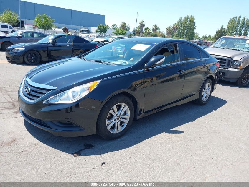 2014 HYUNDAI SONATA GLS - 5NPEB4AC2EH906855