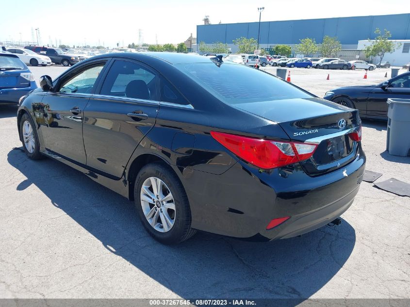 2014 HYUNDAI SONATA GLS - 5NPEB4AC2EH906855