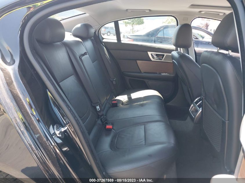 2014 JAGUAR XF I4 T - SAJWA0ES8EPU15584