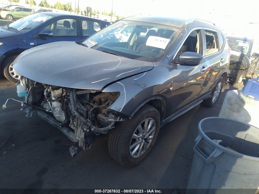 VIN KNMAT2MT3HP600042 2017 NISSAN ROGUE SV