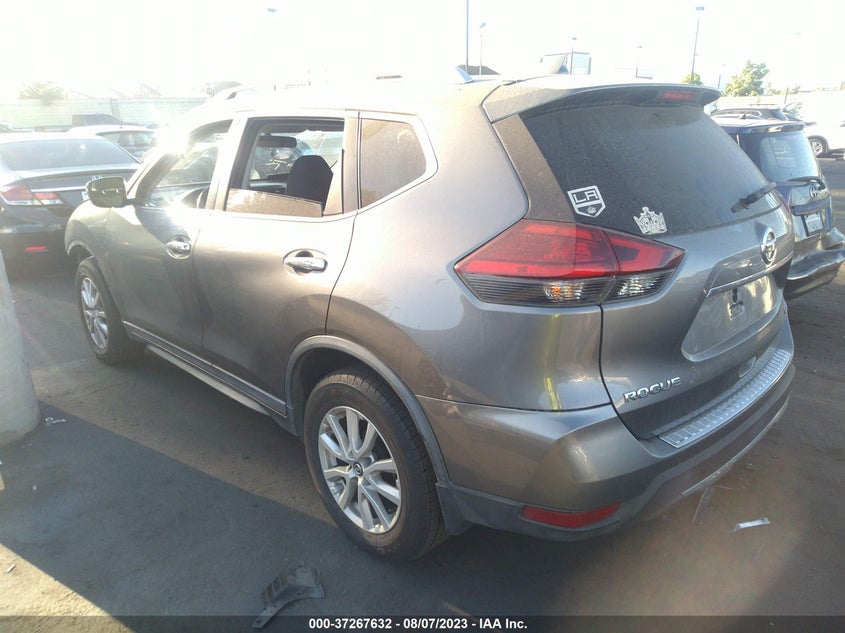 VIN KNMAT2MT3HP600042 2017 NISSAN ROGUE SV