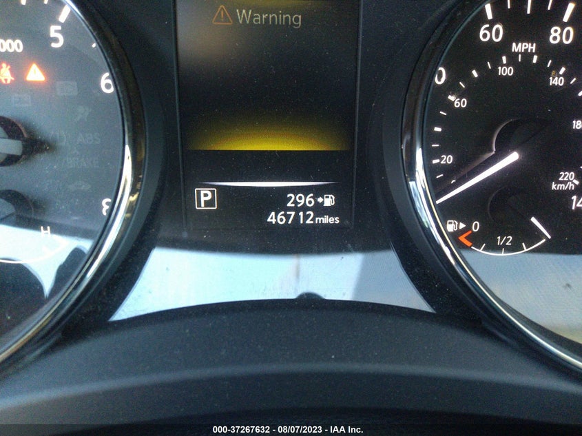 VIN KNMAT2MT3HP600042 2017 NISSAN ROGUE SV