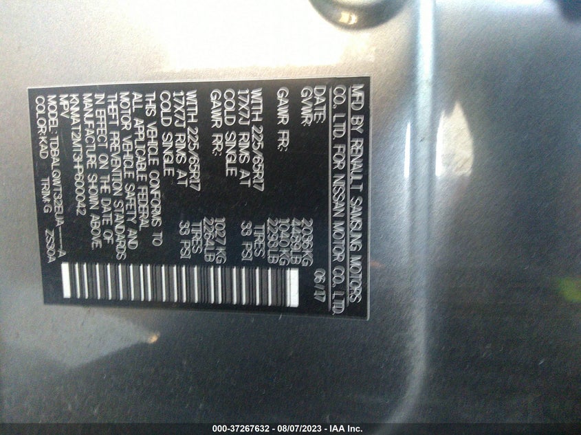 VIN KNMAT2MT3HP600042 2017 NISSAN ROGUE SV