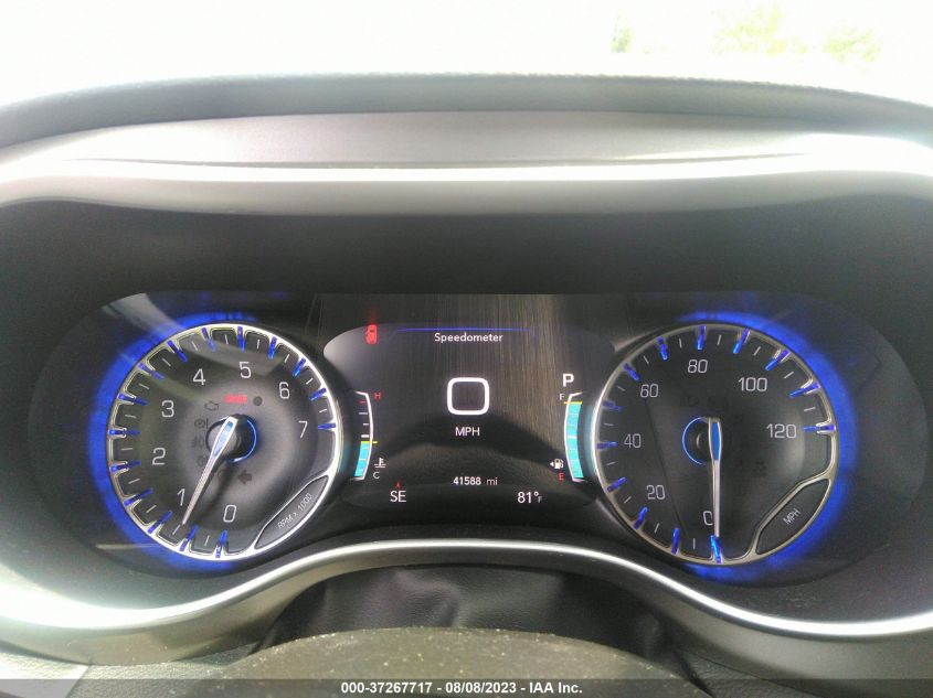 2022 CHRYSLER PACIFICA TOURING L - 2C4RC1BG1NR111586