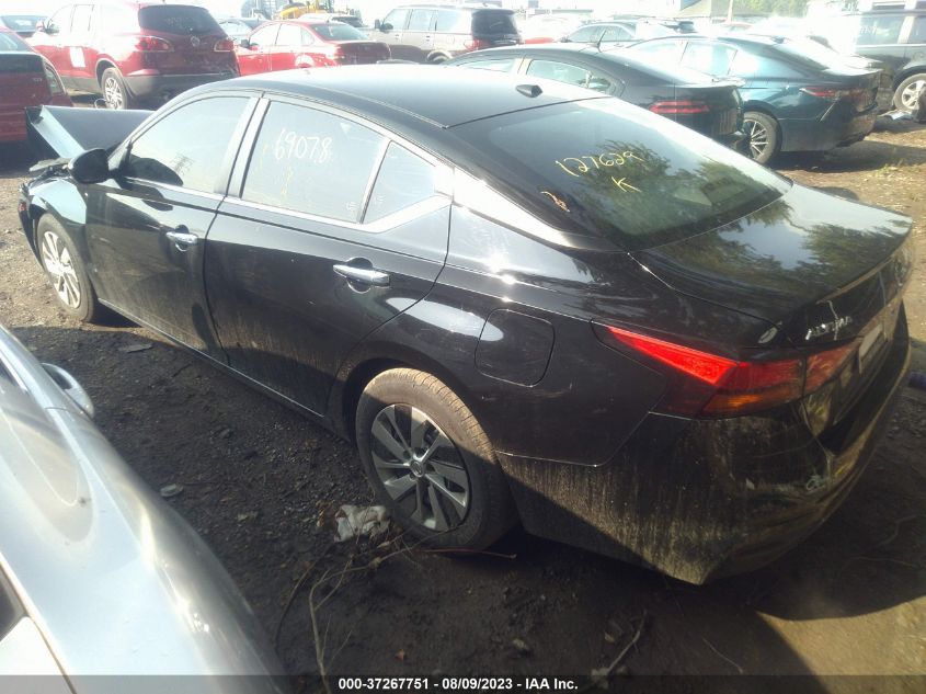 1N4BL4BV0LC127629 Nissan Altima 2.5 S 3