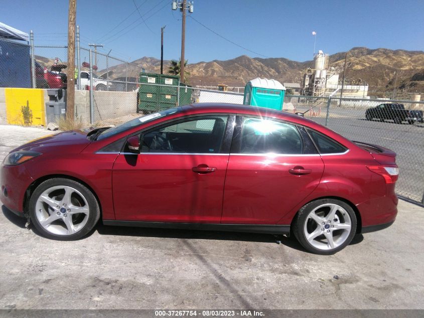 2014 FORD FOCUS TITANIUM - 1FADP3J27EL111977