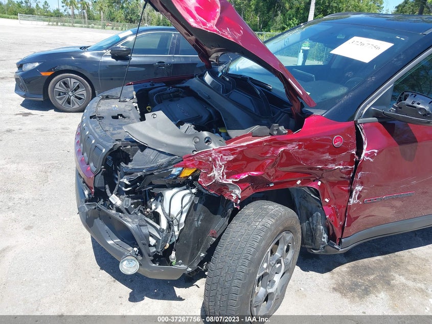 VIN 3C4NJDDB1NT161859 2022 JEEP COMPASS TRAILHAWK