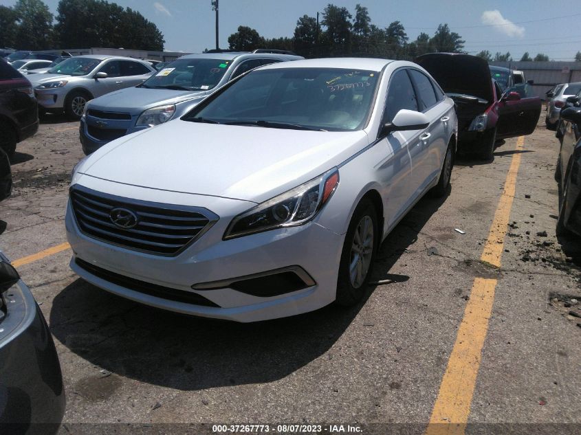 2017 HYUNDAI SONATA SE - 5NPE24AF7HH449961