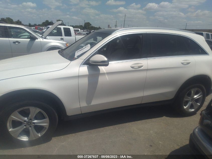 2017 MERCEDES-BENZ GLC GLC 300 - WDC0G4JB9HV013695
