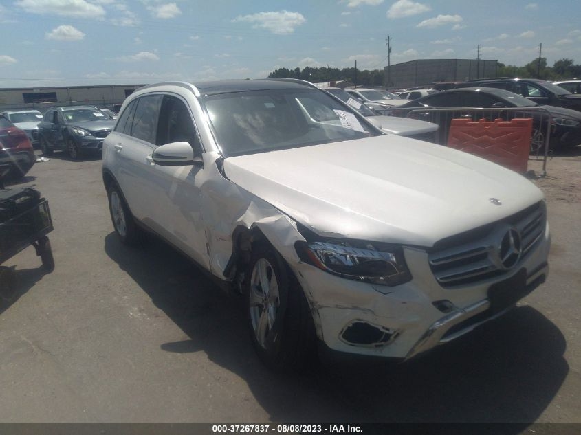 2017 MERCEDES-BENZ GLC GLC 300 - WDC0G4JB9HV013695