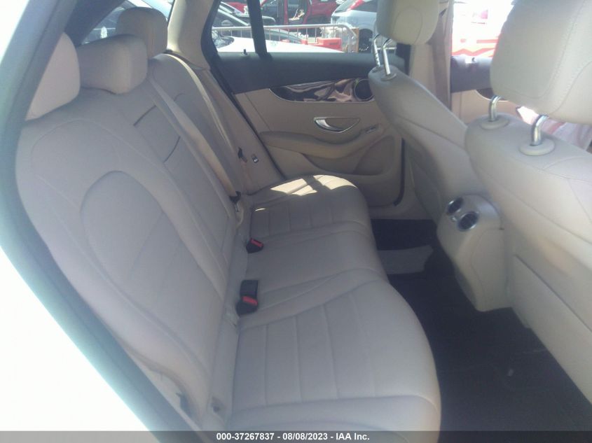 2017 MERCEDES-BENZ GLC GLC 300 - WDC0G4JB9HV013695