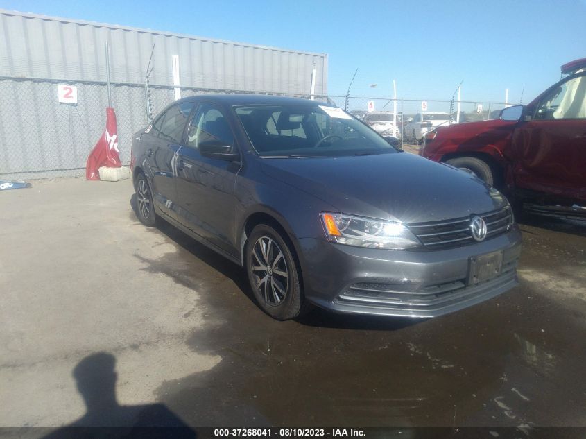 2016 VOLKSWAGEN JETTA SEDAN 1.4T SE - 3VWD67AJ9GM276116