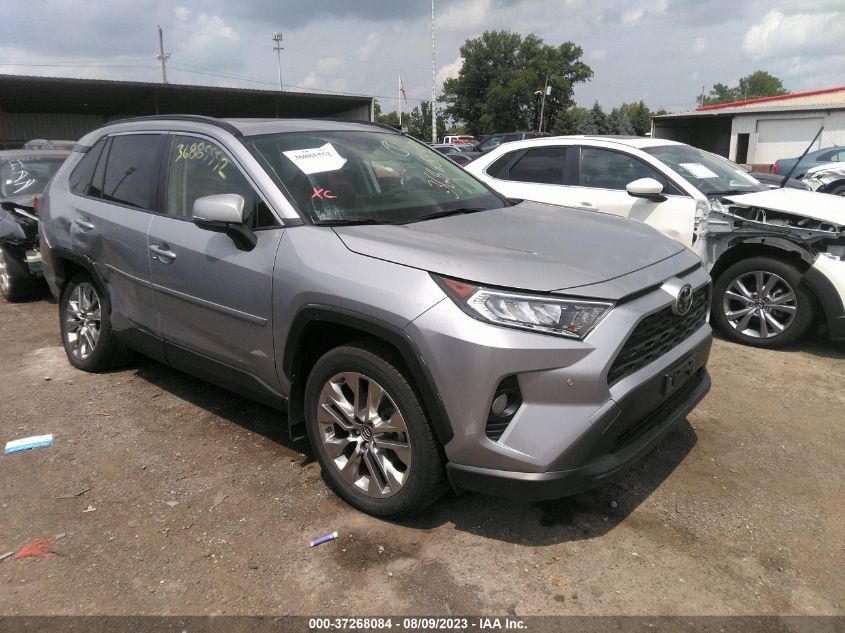 2019 TOYOTA RAV4 XLE PREMIUM - JTMA1RFV2KD011893
