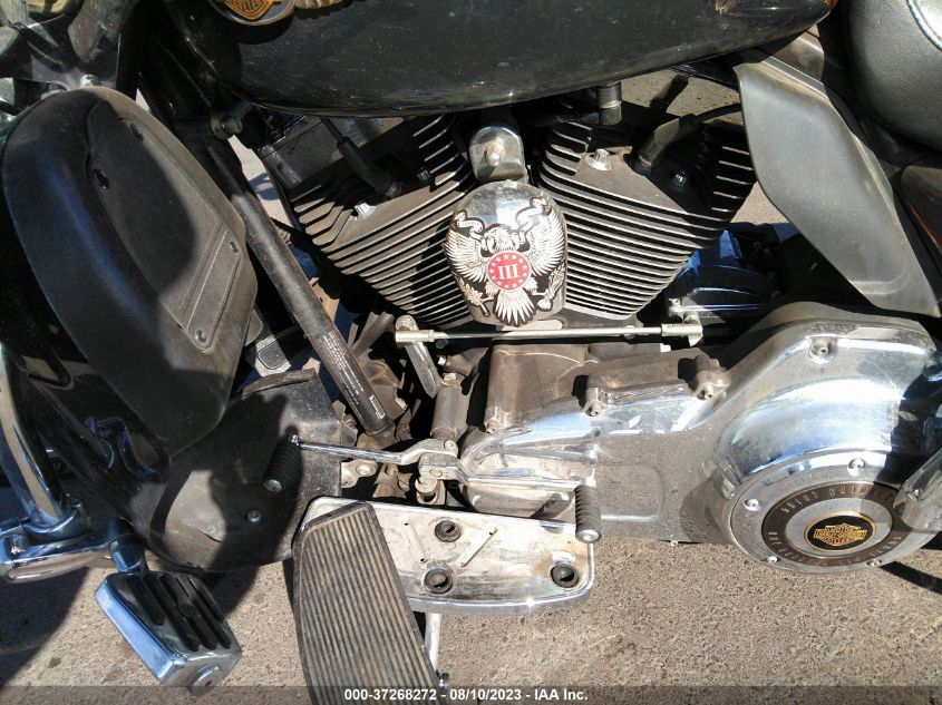 2013 HARLEY-DAVIDSON FLHTK ELECTRA GLIDE ULT LTD/ANN 1HD1KEM22DB650495