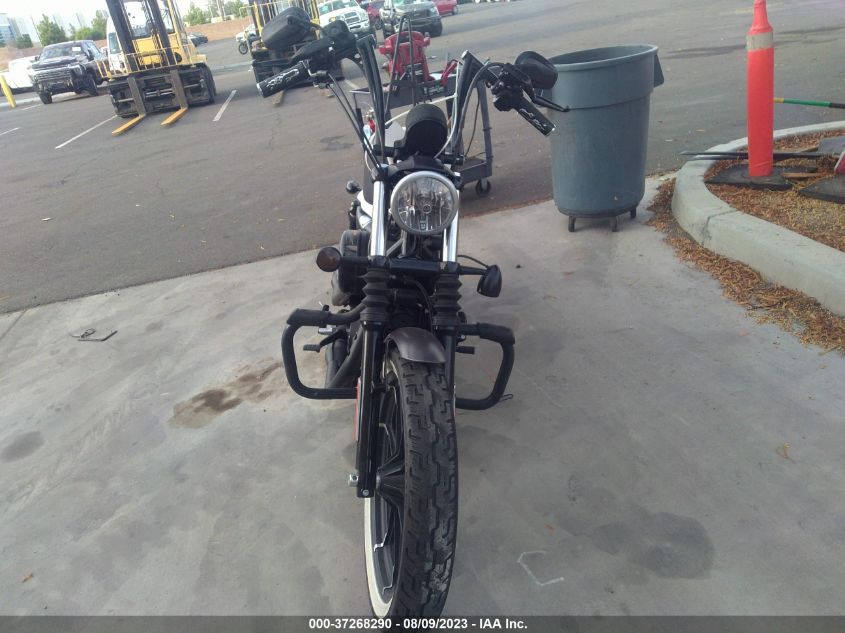 2016 HARLEY-DAVIDSON XL883 IRON 883 - 1HD4LE232GC412988