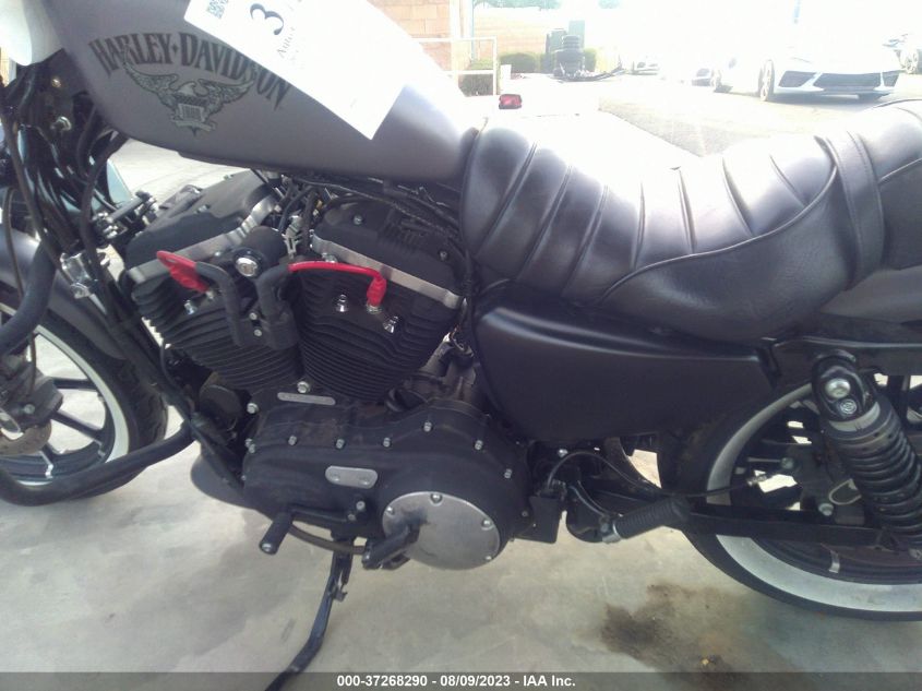 2016 HARLEY-DAVIDSON XL883 IRON 883 - 1HD4LE232GC412988