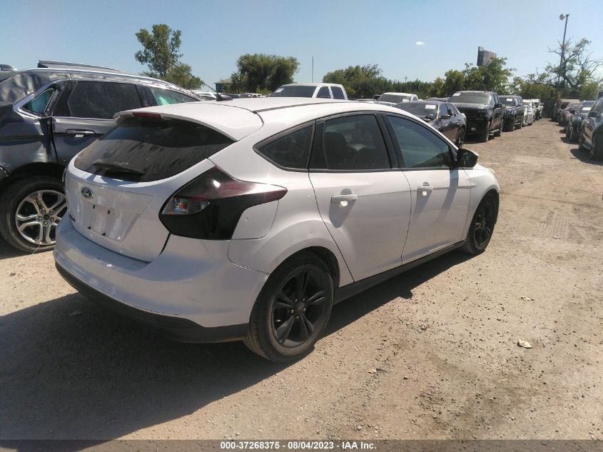 2014 FORD FOCUS SE - 1FADP3K21EL140387