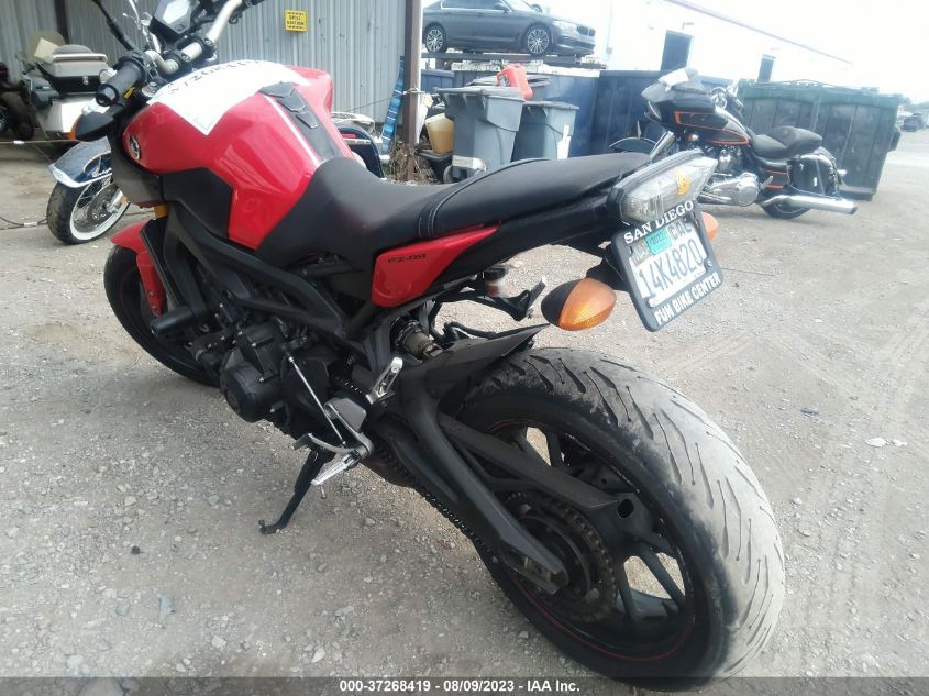2014 YAMAHA FZ09 C JYARN33Y4EA001130