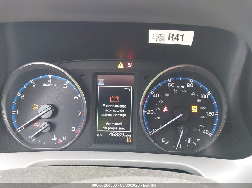 VIN 2T3WFREV0JW488705 2018 TOYOTA RAV4 XLE