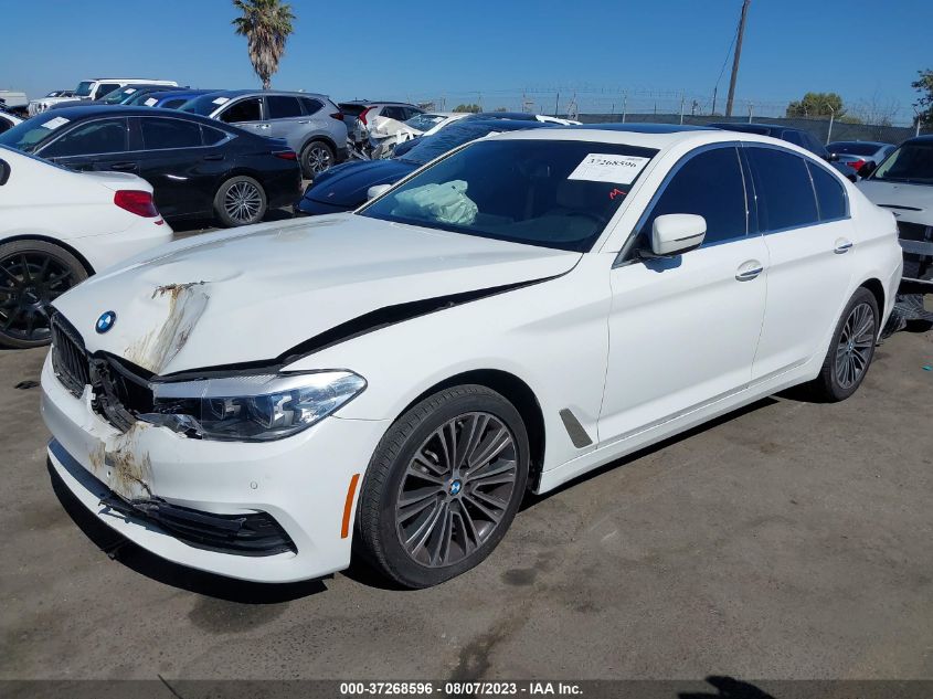 2018 BMW 5 SERIES 530I - WBAJA5C58JWA37513