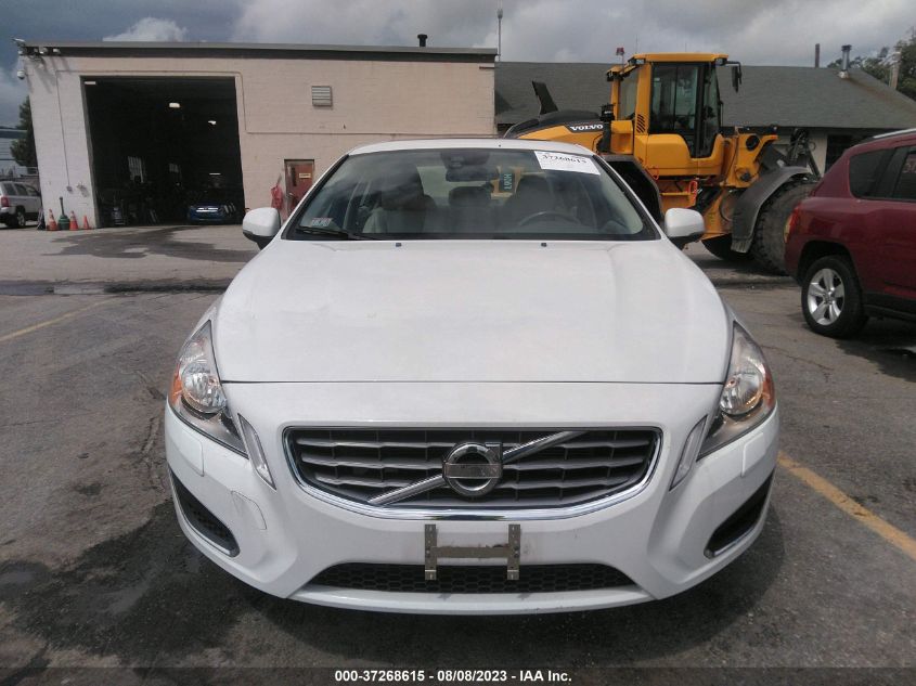 2013 VOLVO S60 T5 - YV1612FH7D1214137