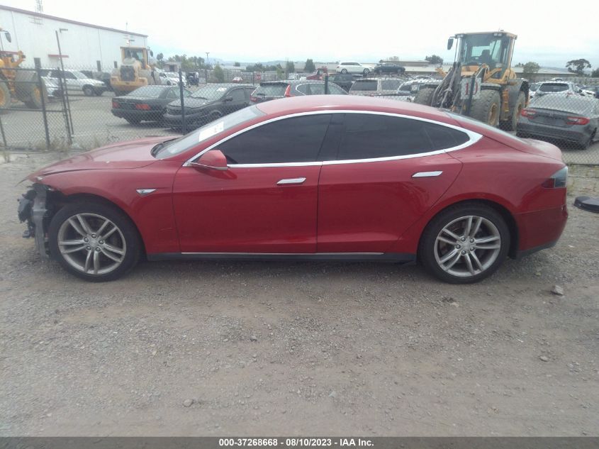 2013 TESLA MODEL S - 5YJSA1CN4DFP09122