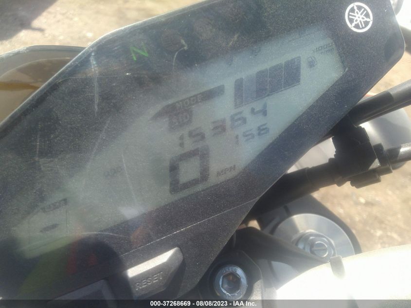 2016 YAMAHA FZ09 JYARN33E0GA010061