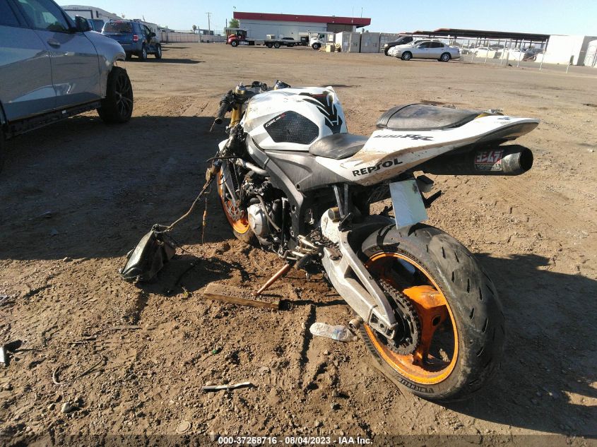 2006 HONDA CBR600 RR - JH2PC37026M307238