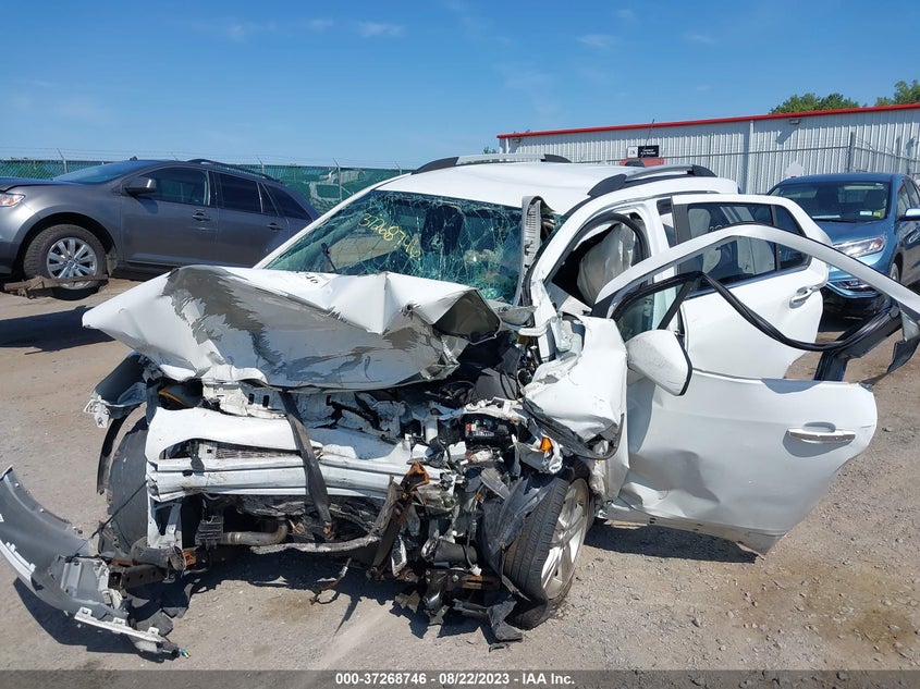 VIN KL7CJPSB9HB242722 2017 CHEVROLET TRAX LT