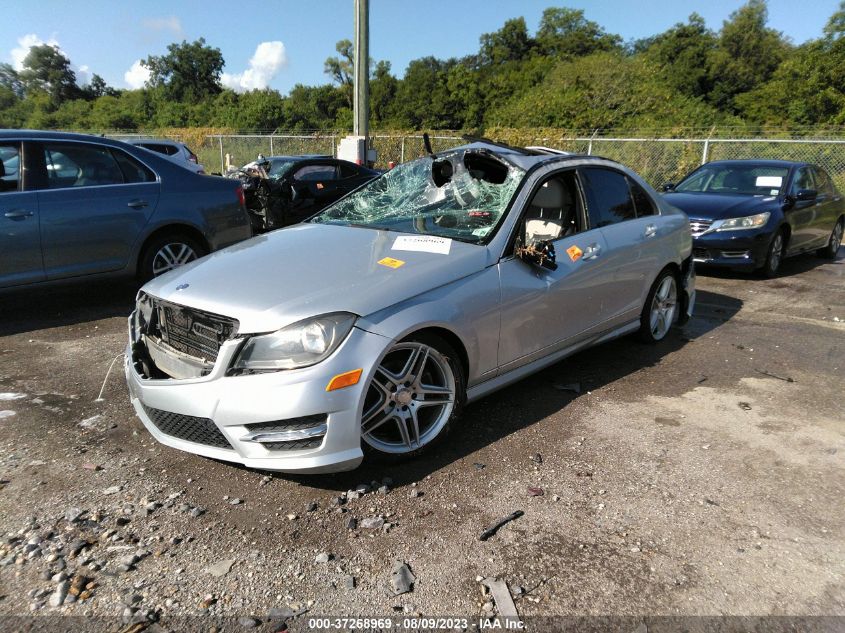 2013 MERCEDES-BENZ C-CLASS C 250 - WDDGF4HB8DR270532