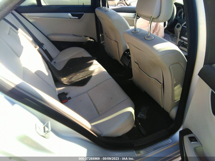 2013 MERCEDES-BENZ C-CLASS C 250 - WDDGF4HB8DR270532
