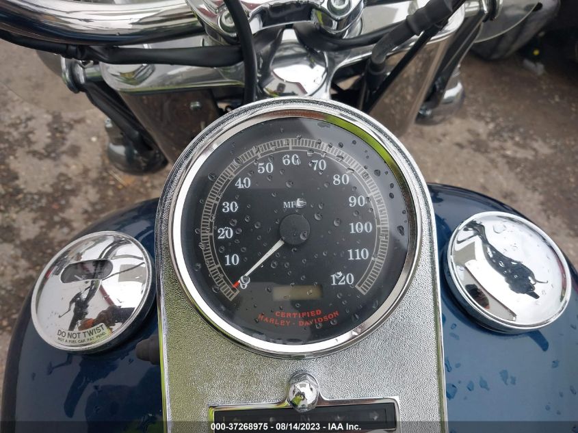 2001 HARLEY-DAVIDSON FLSTC - 1HD1BJY1X1Y017973