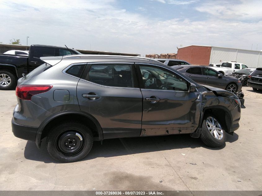 2018 NISSAN ROGUE SPORT SV - JN1BJ1CP5JW103985
