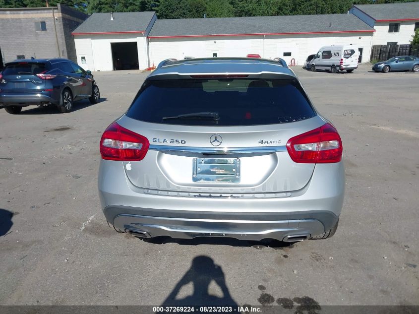2015 MERCEDES-BENZ GLA 250 - WDCTG4GB1FJ118952