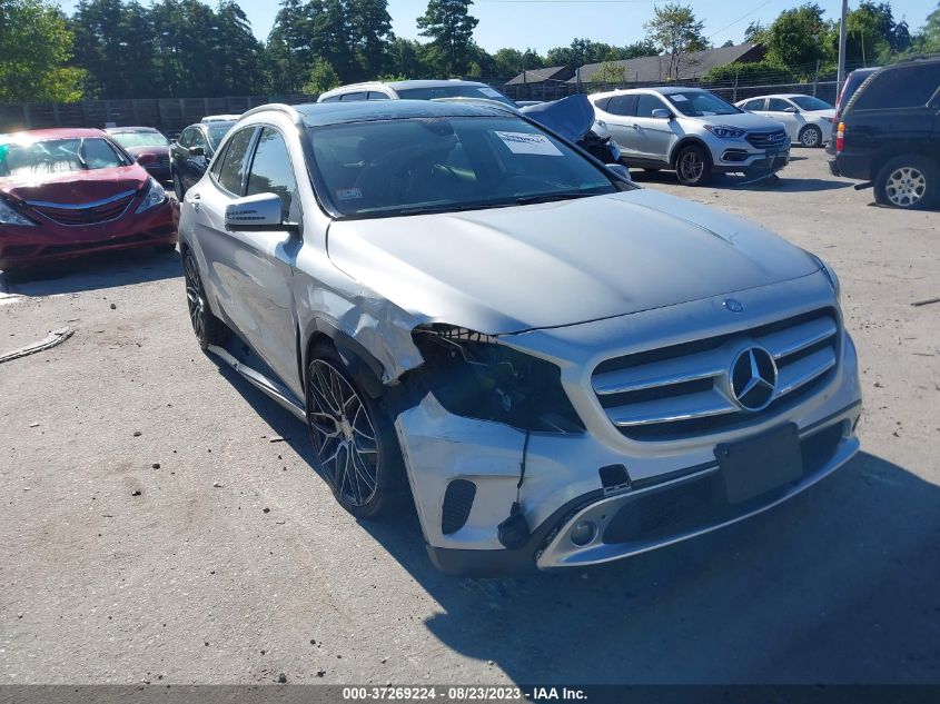 2015 MERCEDES-BENZ GLA 250 - WDCTG4GB1FJ118952