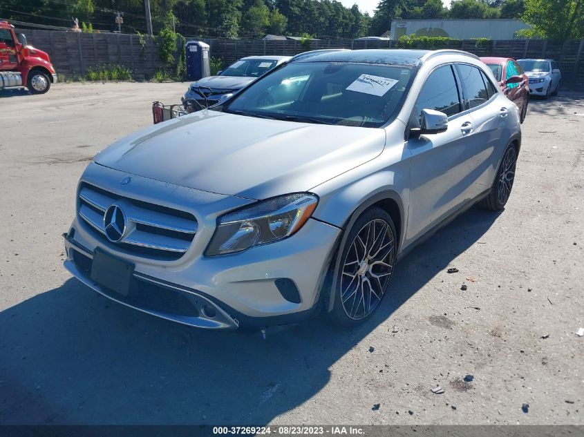 2015 MERCEDES-BENZ GLA 250 - WDCTG4GB1FJ118952