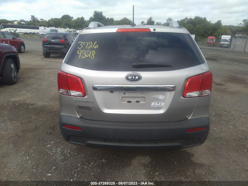 2013 KIA SORENTO LX - 5XYKT3A6XDG354628