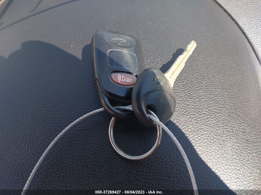 2015 HYUNDAI ELANTRA SE - 5NPDH4AE9FH583742