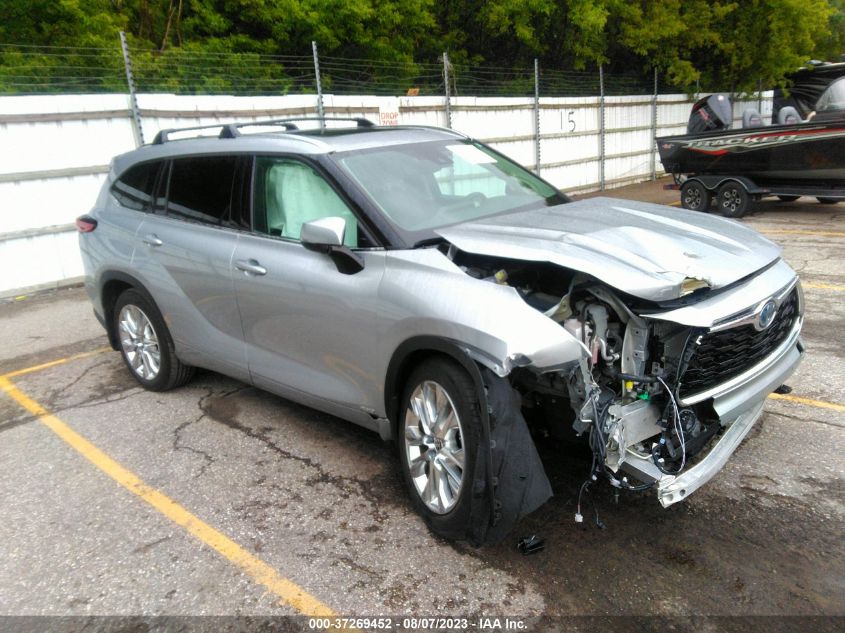 2022 TOYOTA HIGHLANDER HYBRID LIMITED - 5TDXBRCHXNS541446