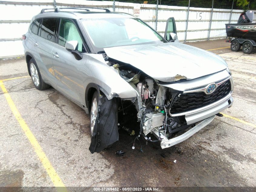 2022 TOYOTA HIGHLANDER HYBRID LIMITED - 5TDXBRCHXNS541446