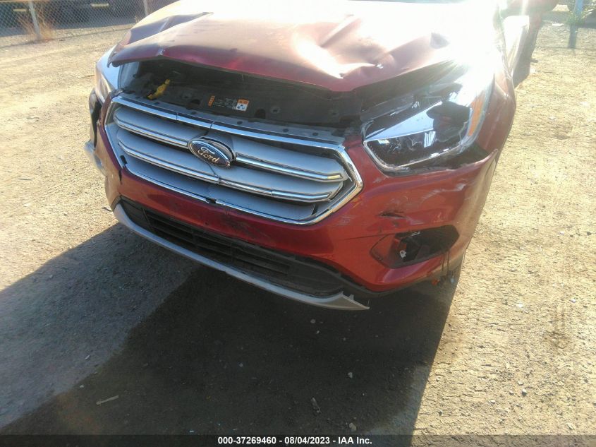 2018 FORD ESCAPE SE - 1FMCU9GD9JUC75256
