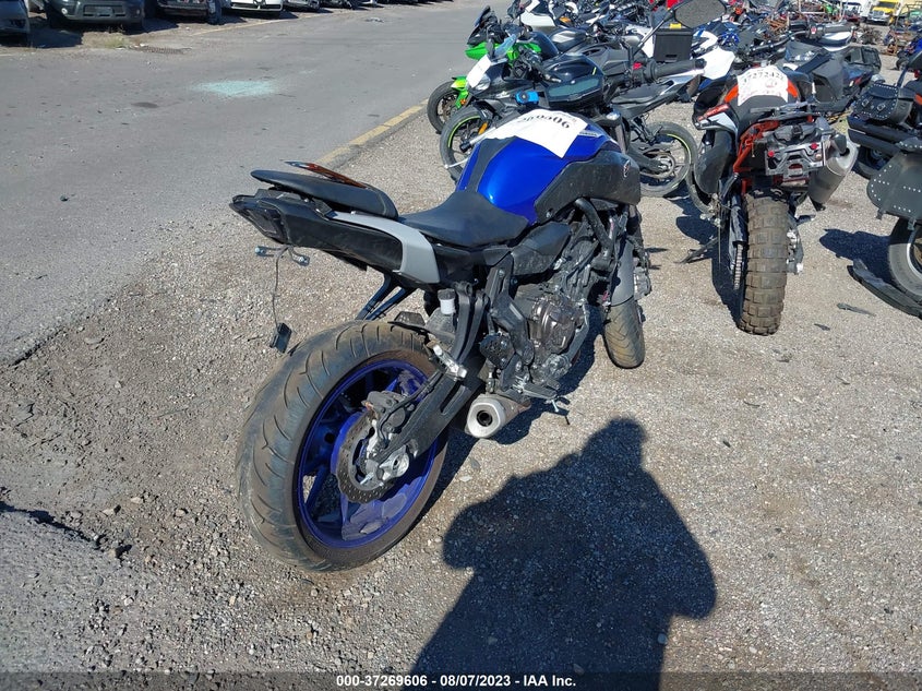VIN JYARM27EXLA007590 2020 YAMAHA MT07