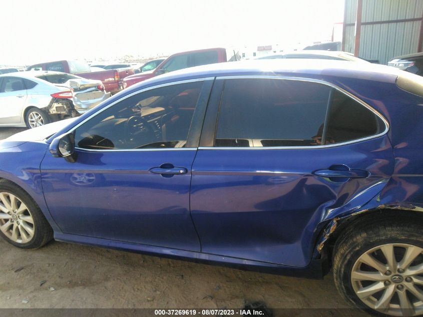 2018 TOYOTA CAMRY LE/SE/XLE/L - 4T1B11HK0JU622007