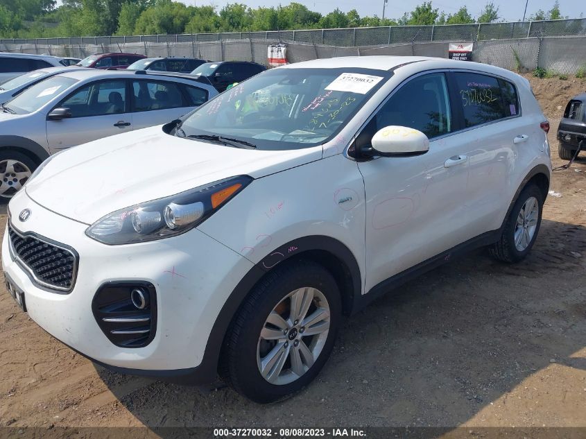 2018 KIA SPORTAGE LX - KNDPMCAC2J7313590