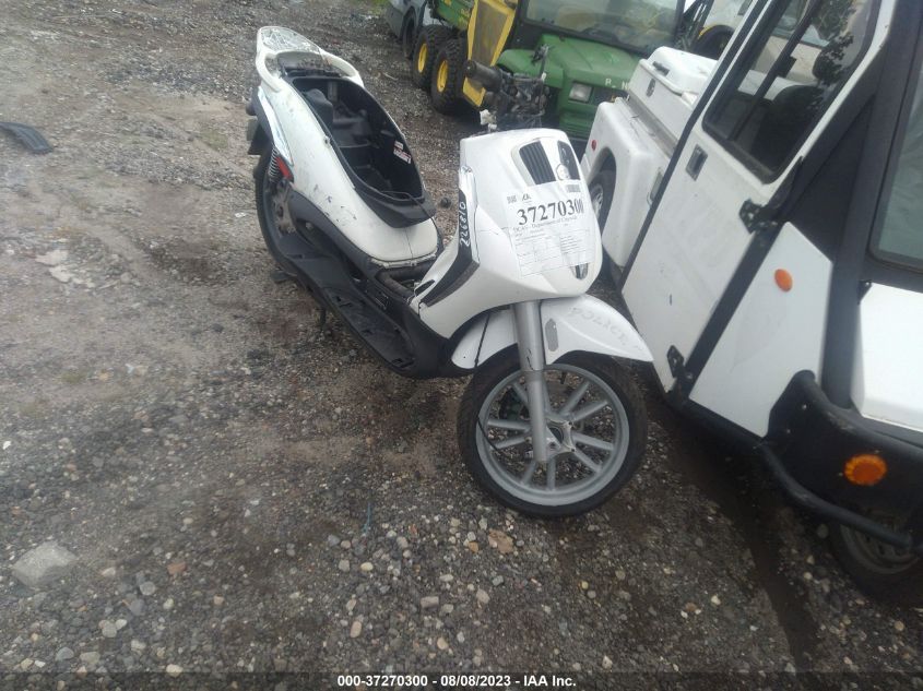 2010 PIAGGIO BV 250 ZAPM289M8A5301960