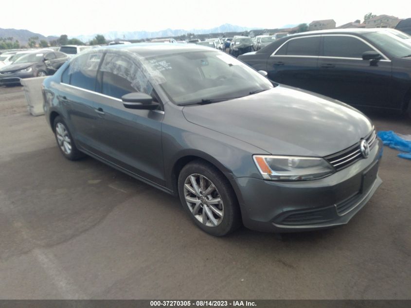 2014 VOLKSWAGEN JETTA SEDAN SE W/CONNECTIVITY - 3VWD17AJXEM306798