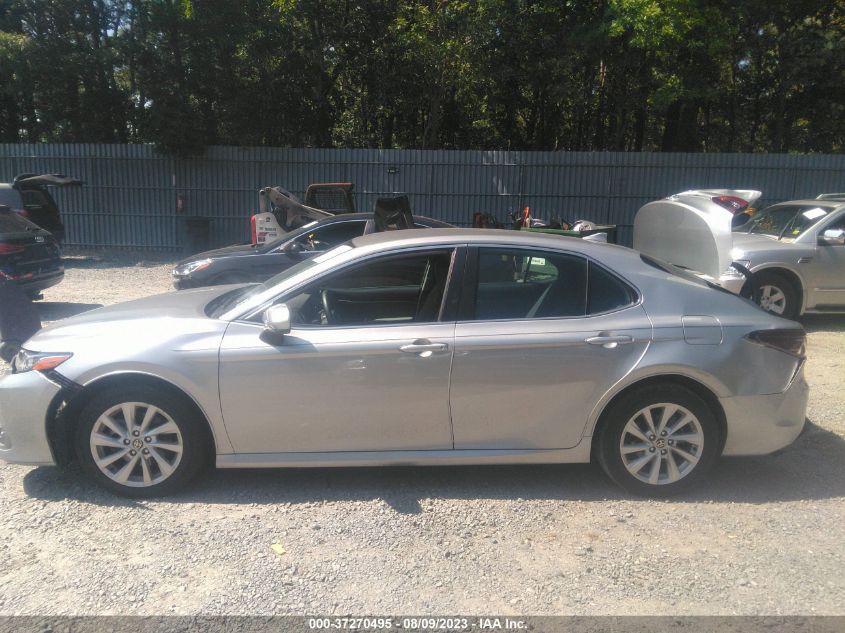 2022 TOYOTA CAMRY LE - 4T1C11BK9NU068209