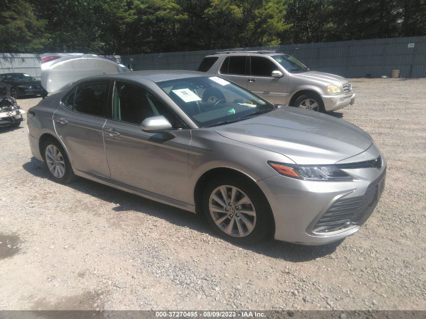 2022 TOYOTA CAMRY LE - 4T1C11BK9NU068209